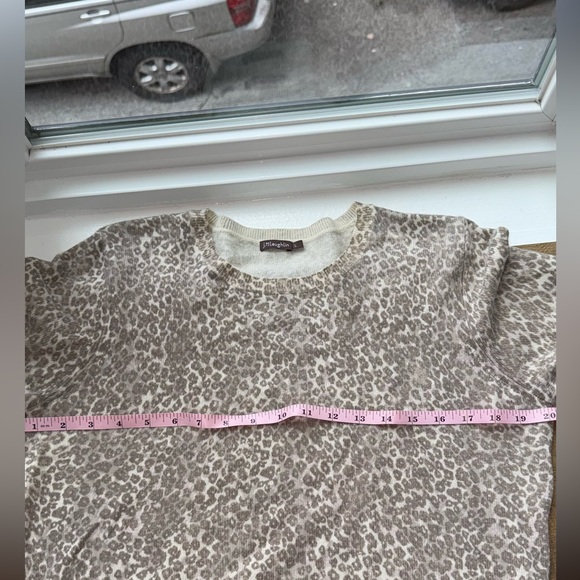 J.McLaughlin Women’s Animal Print 100% Cashmere Sweater Size Large - Picture 5 of 7